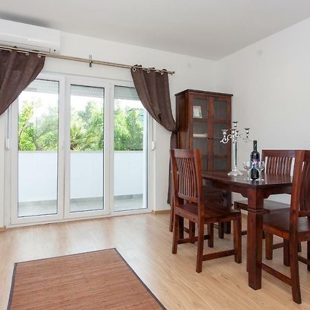 Vintage Apartment Duće Екстериор снимка