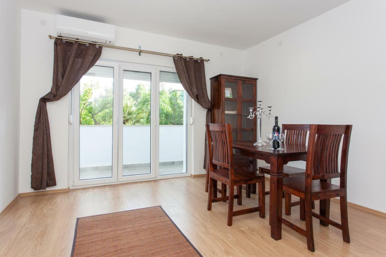 Vintage Apartment Duće Екстериор снимка